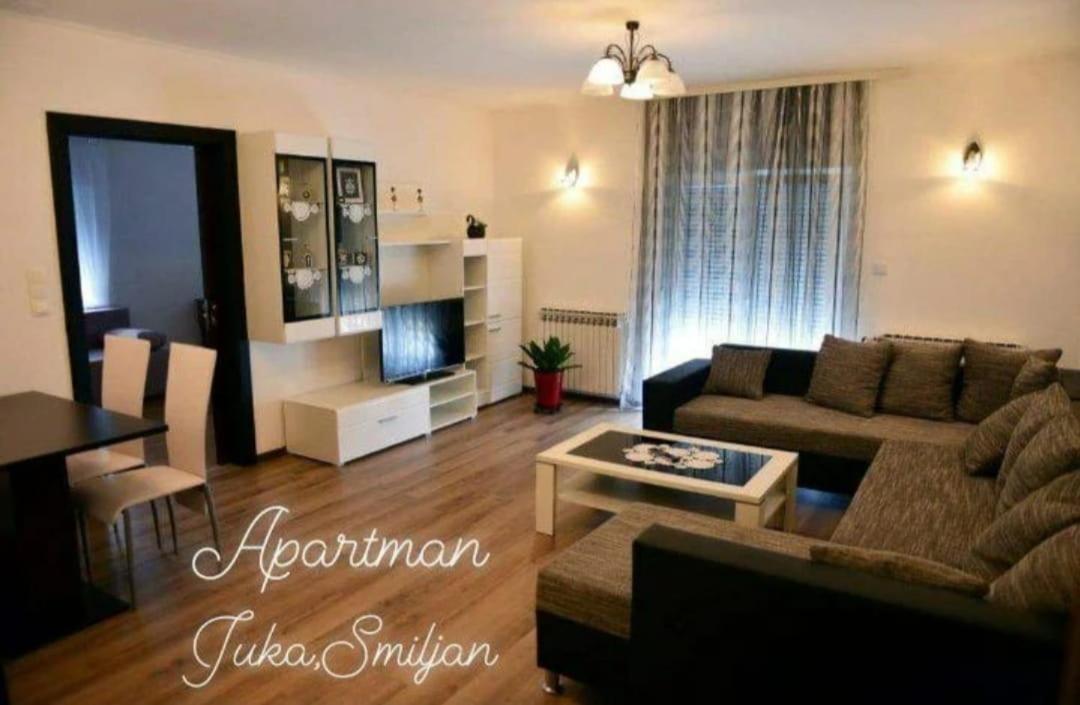 Guesthouse Juka Gospić Esterno foto